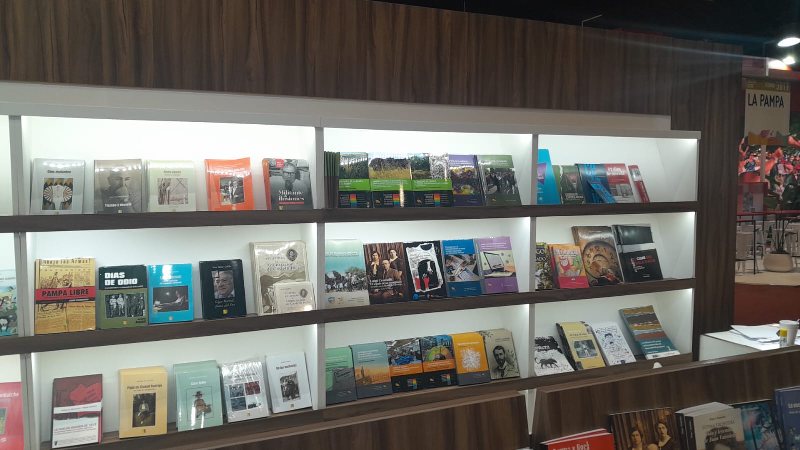 2024-05-08_Feria_del_Libro_2024_02.jpeg