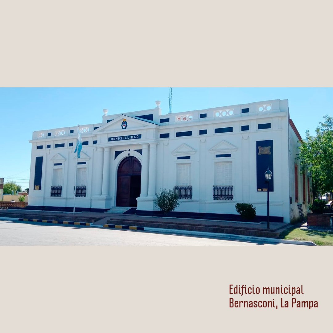 Edificio_Municipal_Bernasconi.jpg